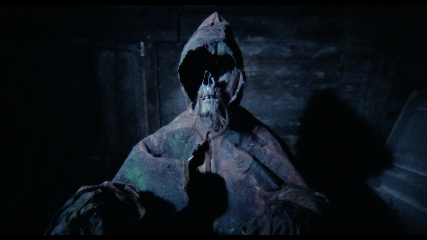 LE MONDE DES MORTS VIVANTS